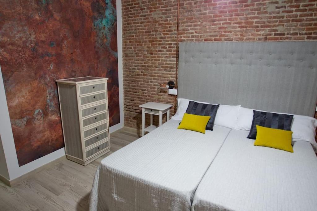 Redondilla Apartment มาดริด ภายนอก รูปภาพ