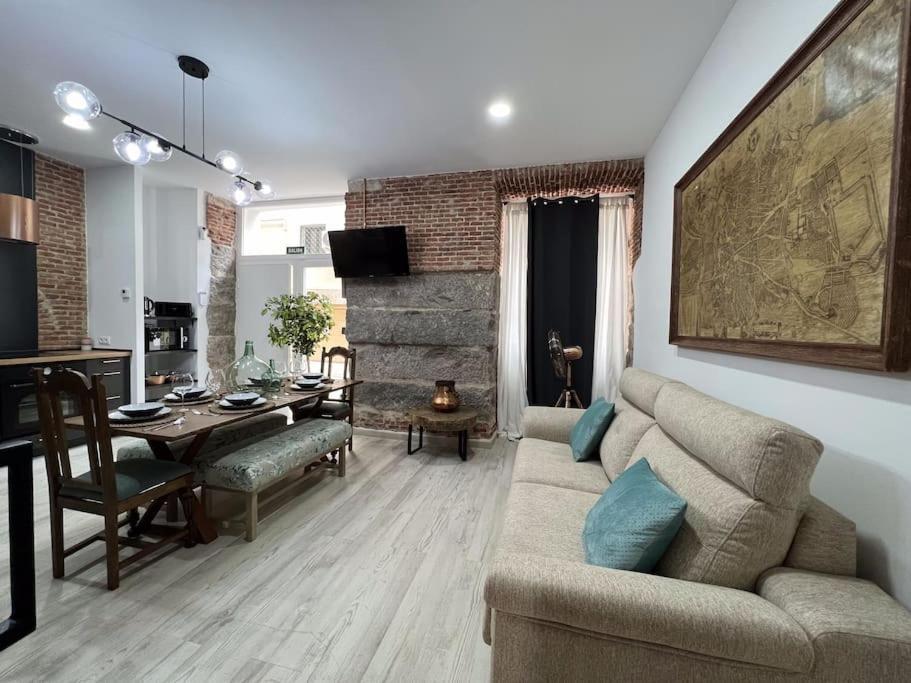Redondilla Apartment มาดริด ภายนอก รูปภาพ