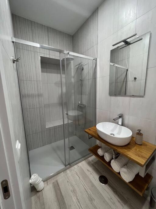Redondilla Apartment มาดริด ภายนอก รูปภาพ