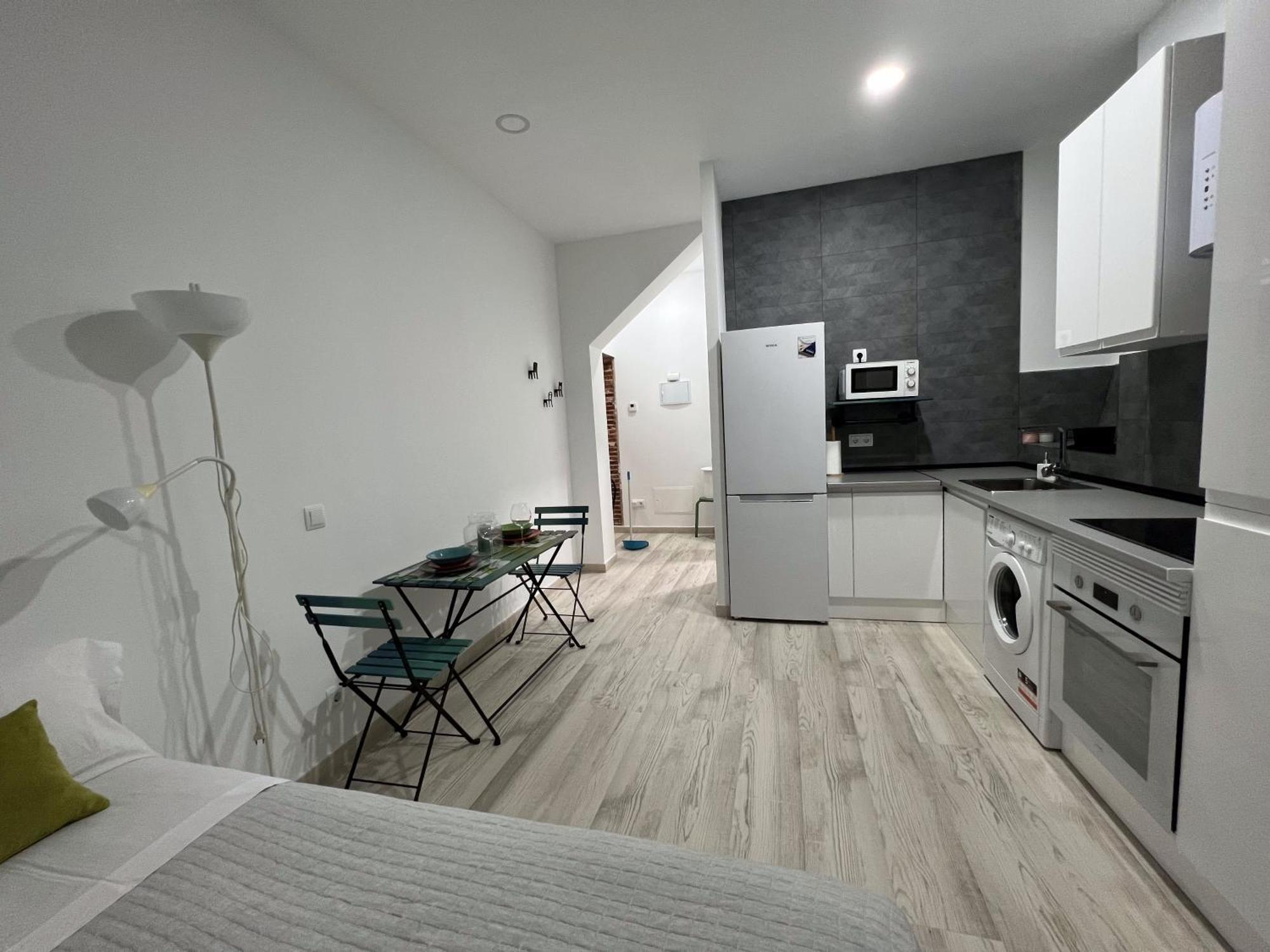 Redondilla Apartment มาดริด ภายนอก รูปภาพ