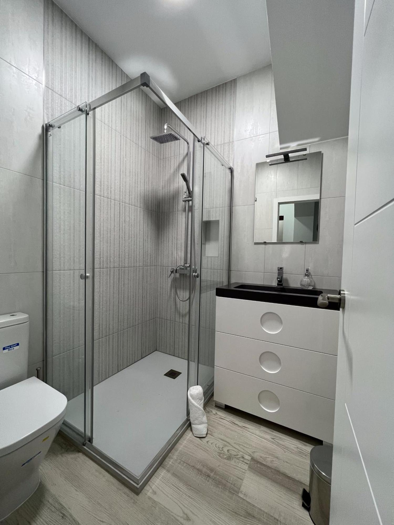 Redondilla Apartment มาดริด ภายนอก รูปภาพ