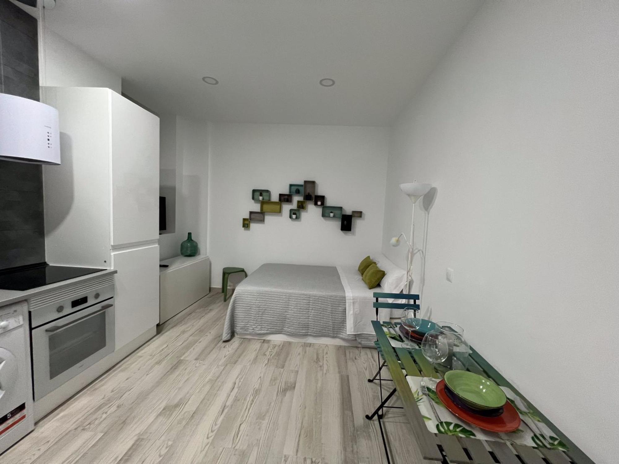 Redondilla Apartment มาดริด ภายนอก รูปภาพ