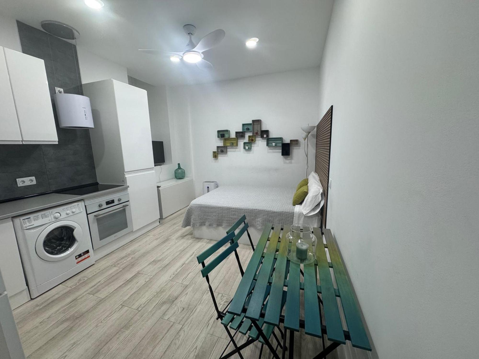 Redondilla Apartment มาดริด ภายนอก รูปภาพ
